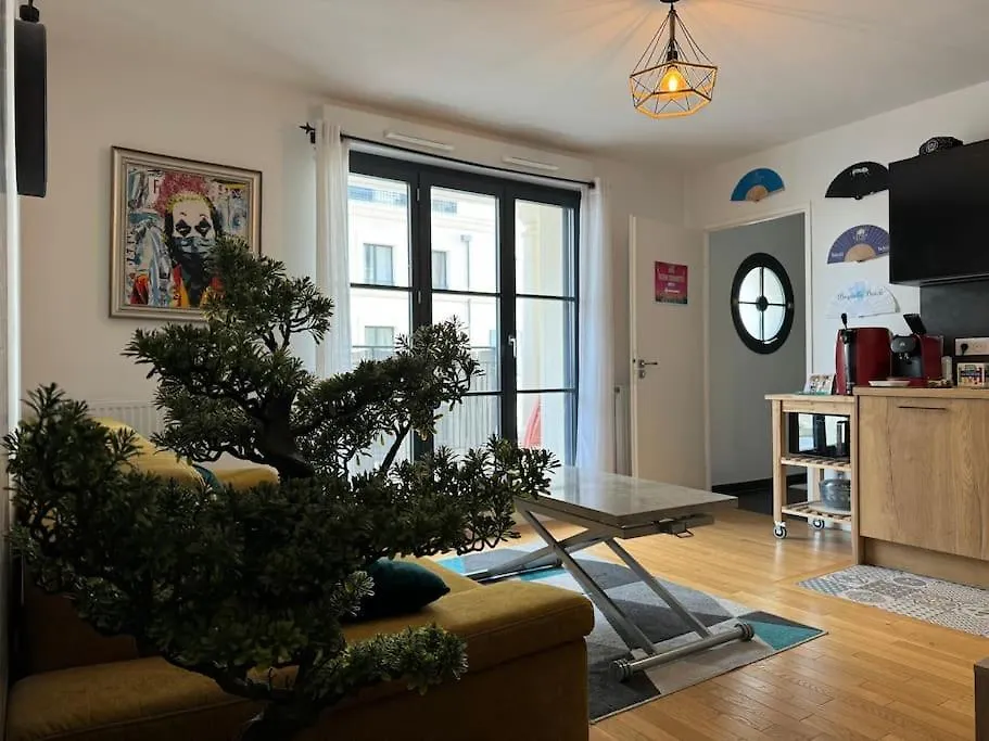 Apartment Nice View Near Montparnasse #Fibre #Amazingview Clamart France